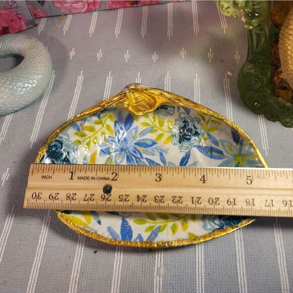 DECOUPAGE CLAM SHELL DECOUPAGE FLOWERS TRINKET DISH - Picture 8 of 10